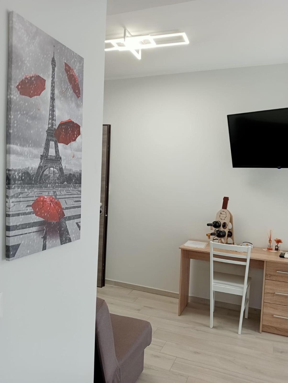 Appartamento Moderno In Centro Citta Sant'Agata di Militello Bagian luar foto